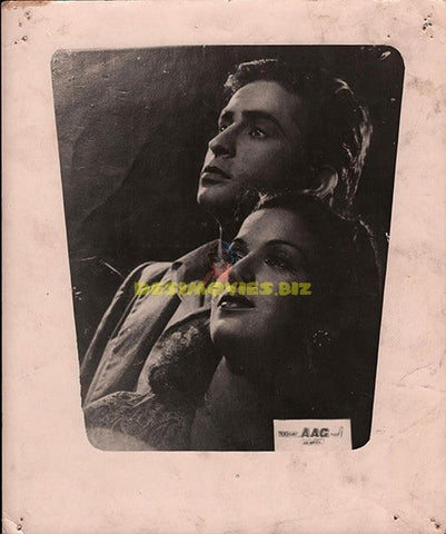 Aag  1948 - Movie Still - www.desimovies.biz