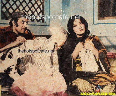 Aj Di Gal (1975) Movie Still  2 - www.desimovies.biz