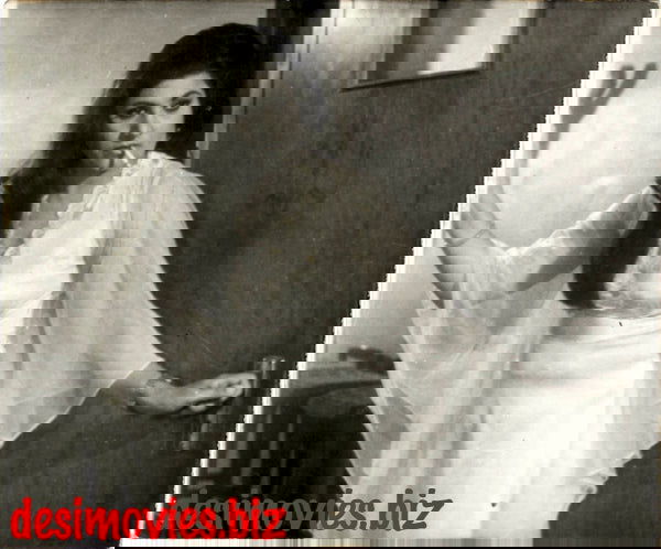 Bigree Naslain (1983) Bahar Begum stars as Sister Honey - www.desimovies.biz