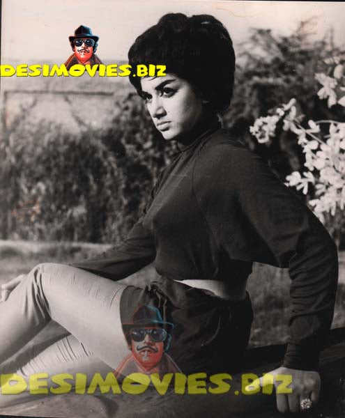 Naghma (Lollywood Star) Movie Still 3 - www.desimovies.biz