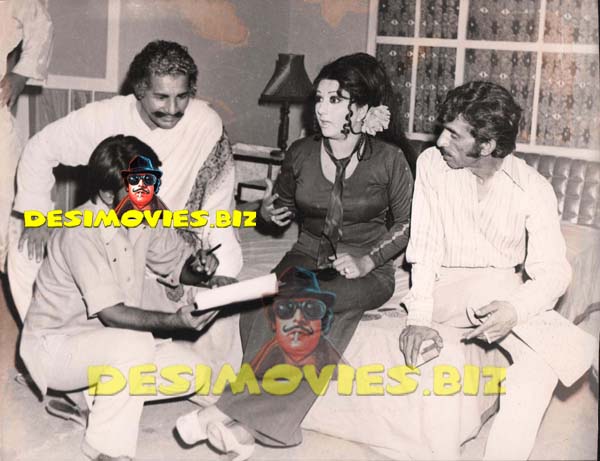 Neelo (Lollywood Star) Movie Still 15 - www.desimovies.biz