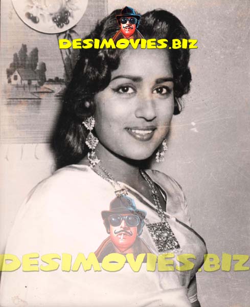 Shamim Ara (Lollywood Star) Movie Still 2 - www.desimovies.biz