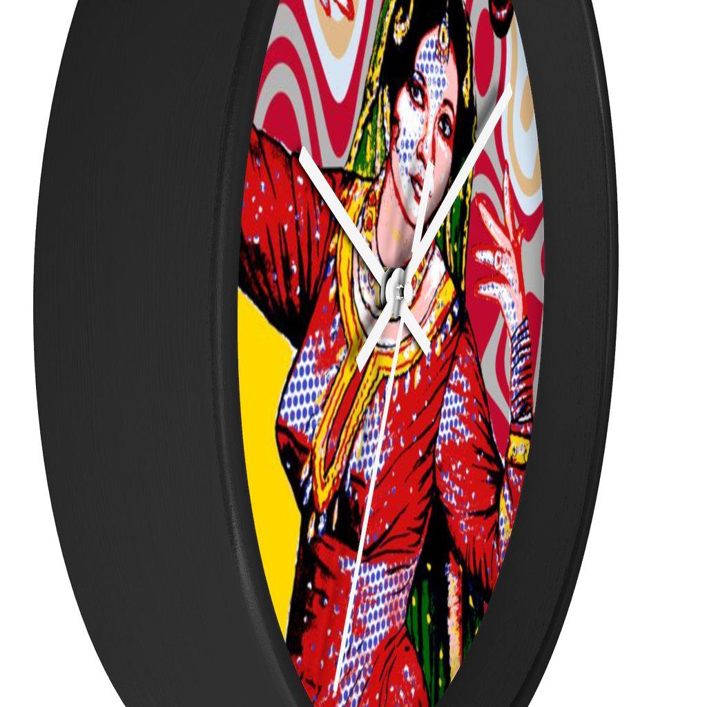 Chughal Khor - Wall clock - www.desimovies.biz