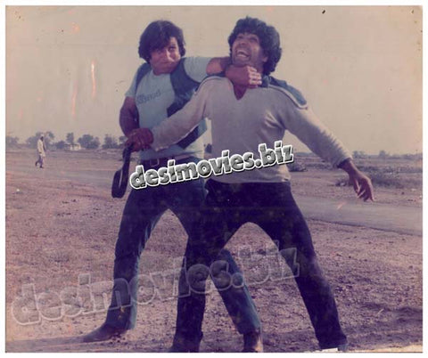 Nazuk Rishtay (1987)  Movie Still - www.desimovies.biz