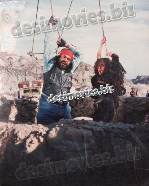 Zabata (1993) - Still 12 - www.desimovies.biz