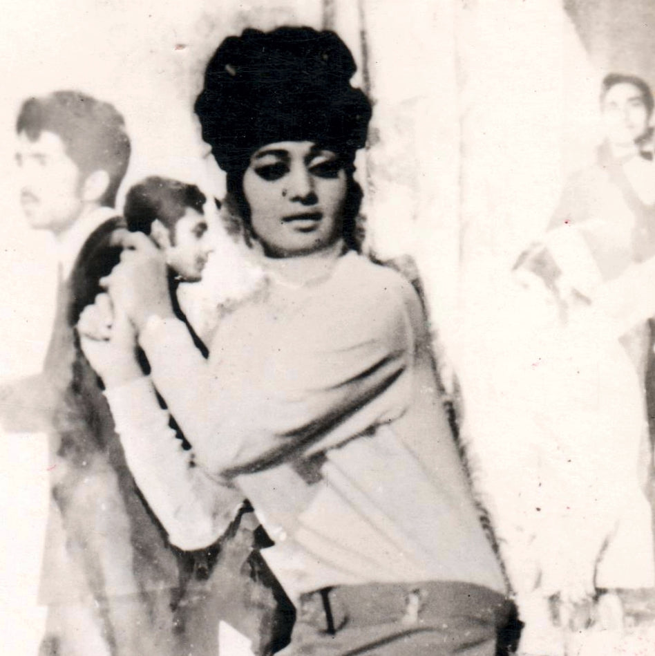 Stills 1970s - www.desimovies.biz