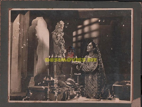 (1950) Bollywood Movie Still - www.desimovies.biz