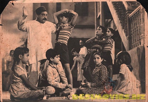 (1950) Bollywood Movie Still - www.desimovies.biz