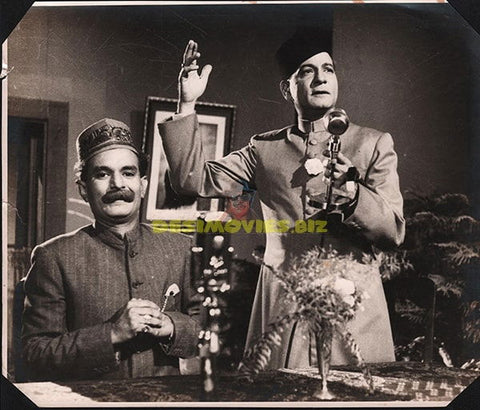 (1950) Bollywood Movie Still - www.desimovies.biz