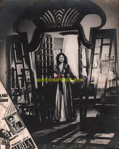 (1950) Bollywood Movie Still - www.desimovies.biz