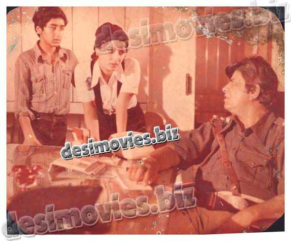 Aag (1979) Movie Still - www.desimovies.biz