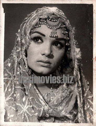 Aaliya  - Lollywood Stars - www.desimovies.biz