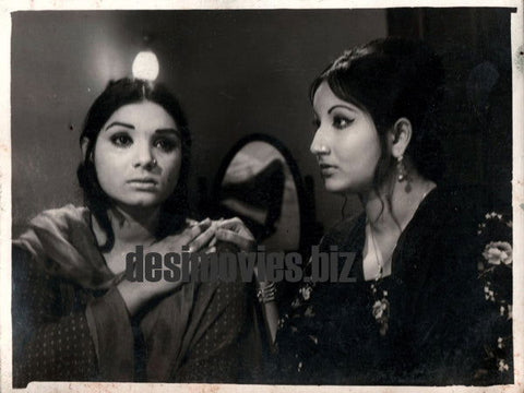 Aaliya & Chakori - Lollywood Stars - www.desimovies.biz