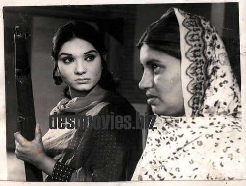 Aaliya & Nabeela - Lollywood Stars - www.desimovies.biz