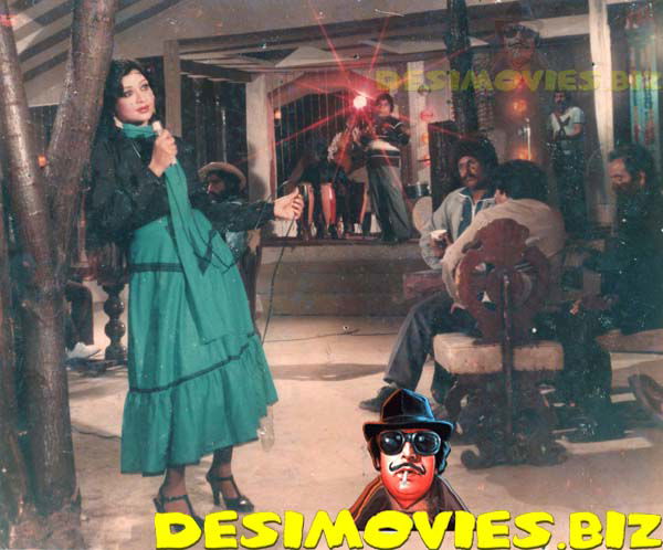 Aandhi Aur Toofan (1984) Movie Still 1 - www.desimovies.biz