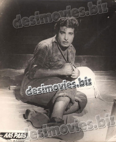 Aas Paas (1957) Movie Still - www.desimovies.biz