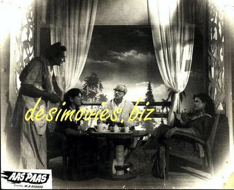 Aas Paas (1957) Movie Still 21 - www.desimovies.biz