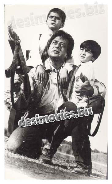 Aasman (1990) Movie Still 6 - www.desimovies.biz