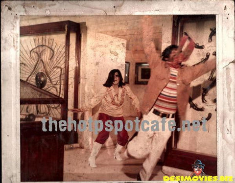 Agent 009 (1982) Movie Still - www.desimovies.biz