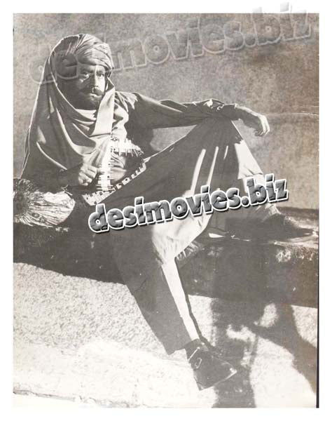 Alaqa Ghair (1993) Movie Still 1 - www.desimovies.biz