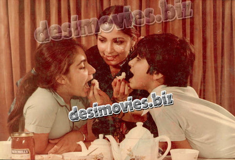Angan (1982) Movie Still - www.desimovies.biz