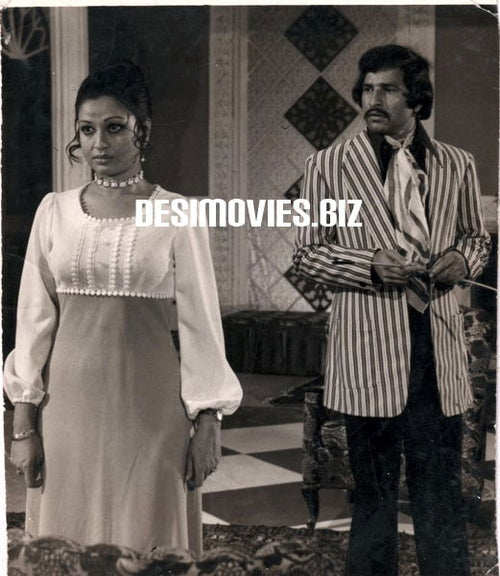 Anokhi (1976) Movie Still - www.desimovies.biz