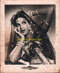 Arzoo (1950) Bollywood Movie Still - www.desimovies.biz