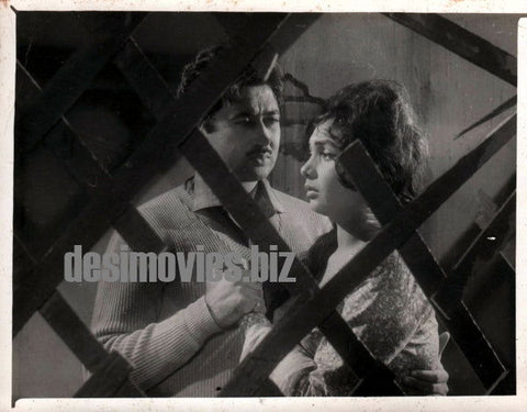 Asmat (1968) Husna & Ejaz still - Lollywood Stars - www.desimovies.biz