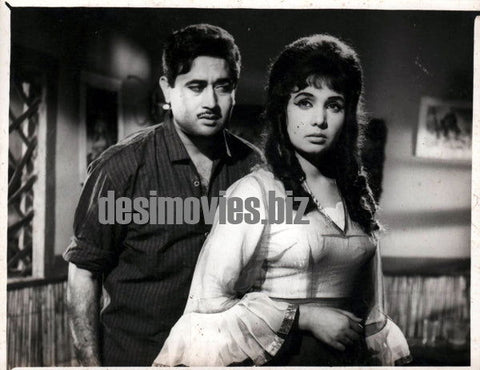 Asmat (1968) Husna & Ejaz still - Lollywood Stars - www.desimovies.biz