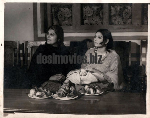 Bahar & Aaliya - Lollywood Stars - www.desimovies.biz