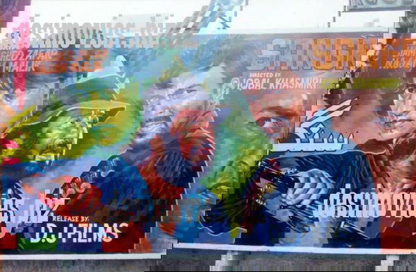 Billboard Cinema Art off the Streets of Lahore. - www.desimovies.biz
