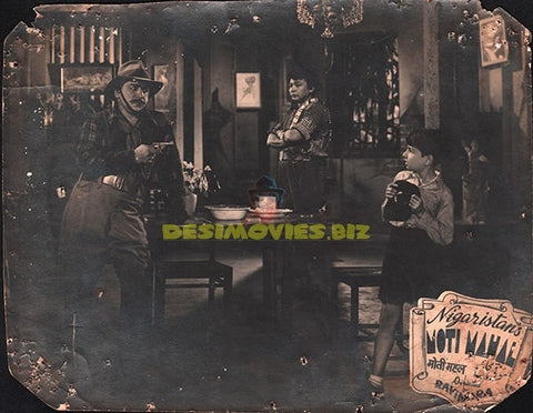 Moti Mahal (1952) Bollywood Movie Still - www.desimovies.biz