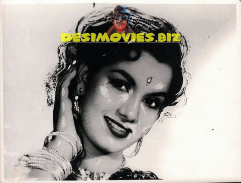 Shyama (1950s) Original Movie Still - www.desimovies.biz