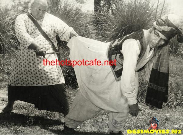 Mafroor (1976) Movie Still - www.desimovies.biz