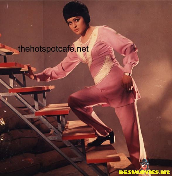 Haar Gaya Insan (1975) Movie Still  4 - www.desimovies.biz