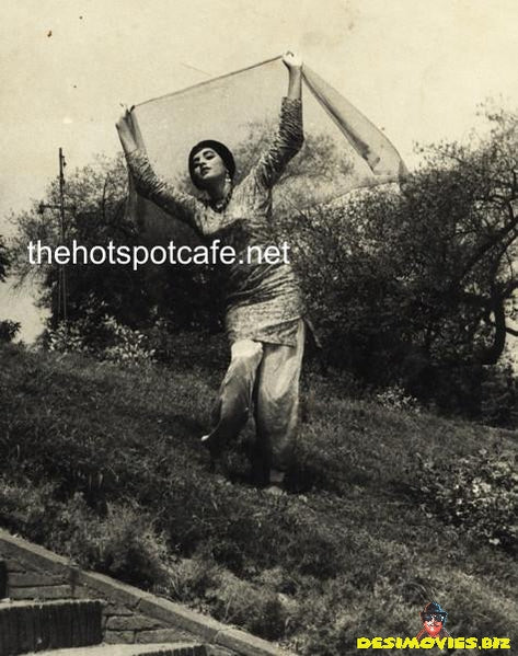 Firdous (1963-2020) Movie Still