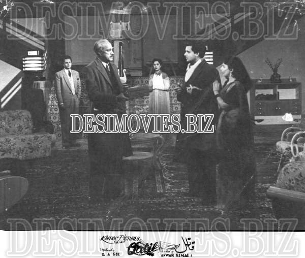 Qatil (1955) Movie Still 9 - www.desimovies.biz