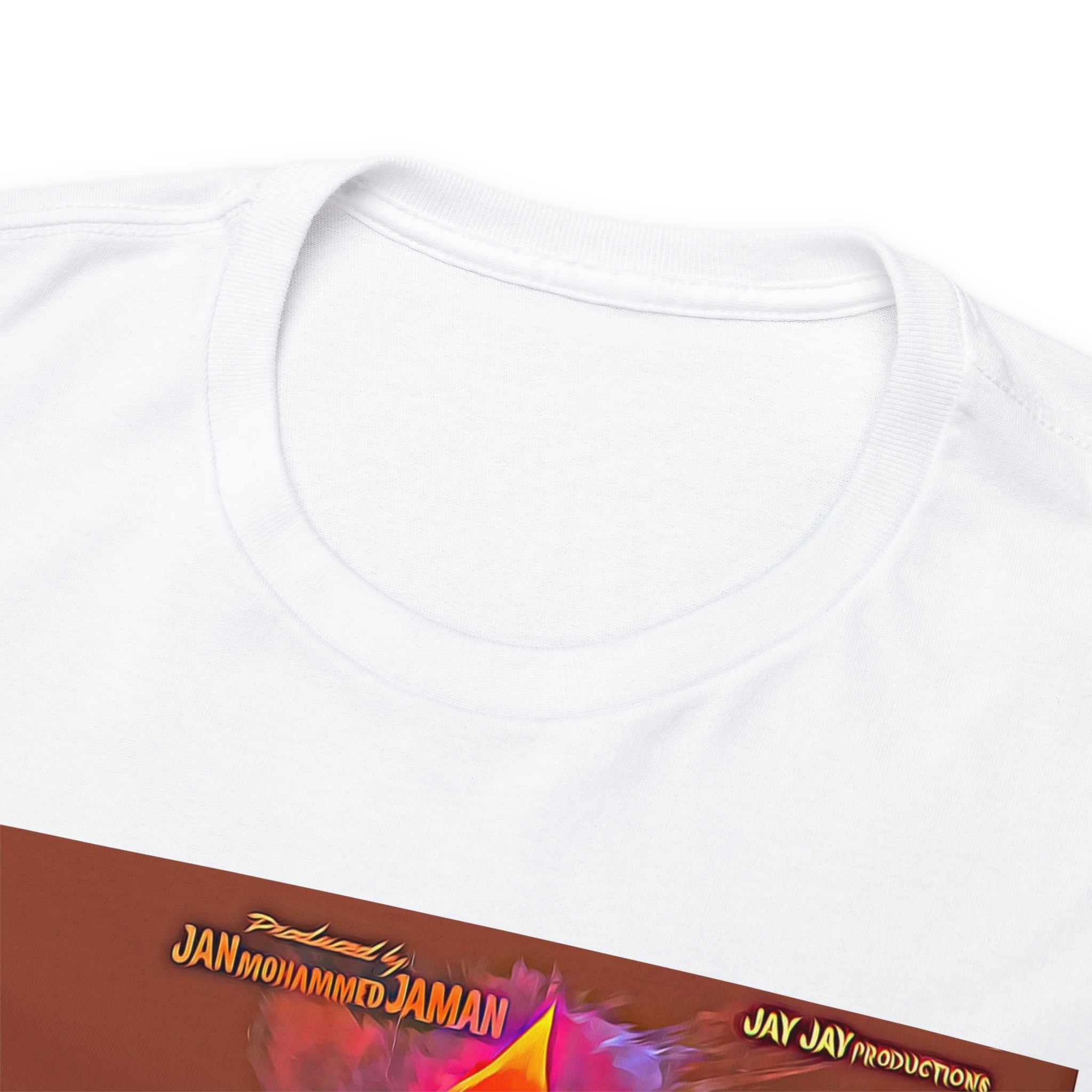 Dil Nasheen - Lollywood - Unisex Heavy Cotton Tee - www.desimovies.biz