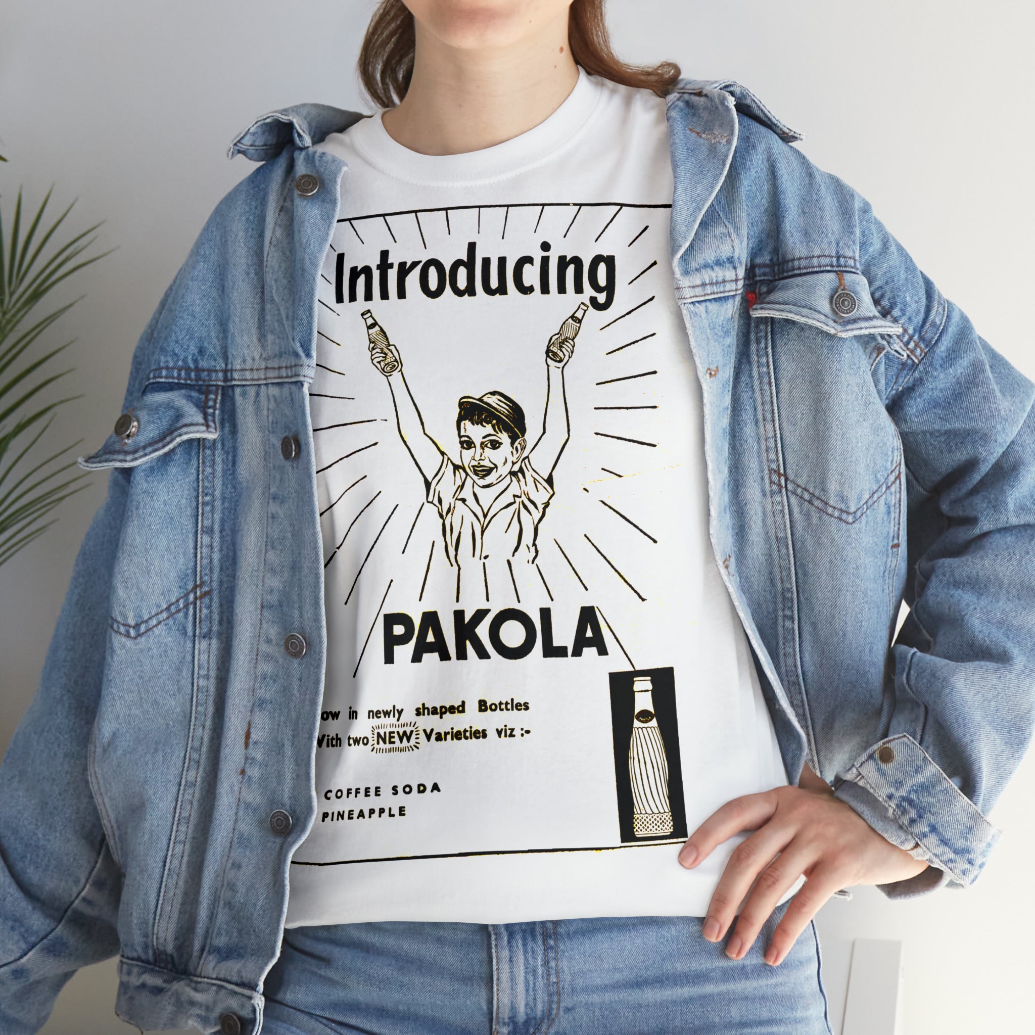 Pakistan Nostalgia - Unisex Heavy Cotton Tee - www.desimovies.biz