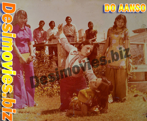 Do Aansoo (1976) Movie Still - www.desimovies.biz