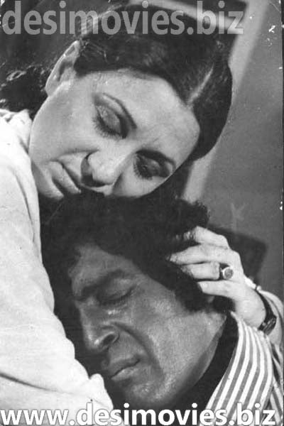 Gora Kala (1977)  Movie Still - www.desimovies.biz