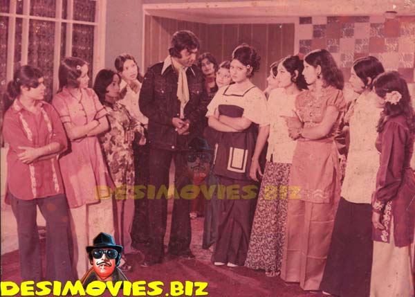 Shararat (1975) Movie Still 1 - www.desimovies.biz