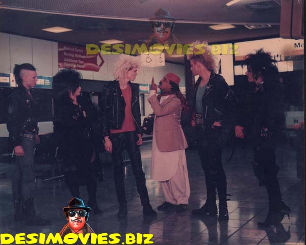 Hesaab (1986) Movie Still - www.desimovies.biz