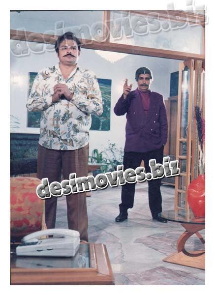 Humayun Qureshi-Villain (1972-2014) Movie Still - www.desimovies.biz
