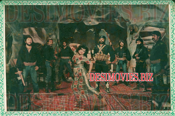 Iqrar (1987) Movie Still - www.desimovies.biz