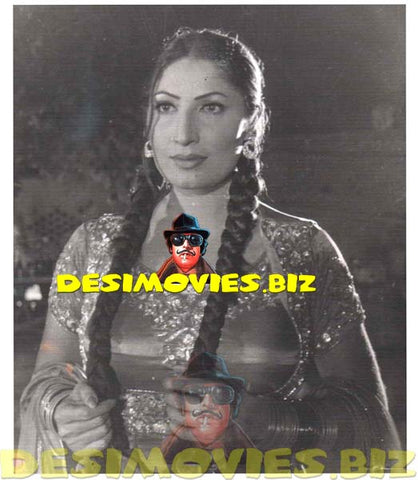 Saima (Lollywood Star) Movie Still 3 - www.desimovies.biz