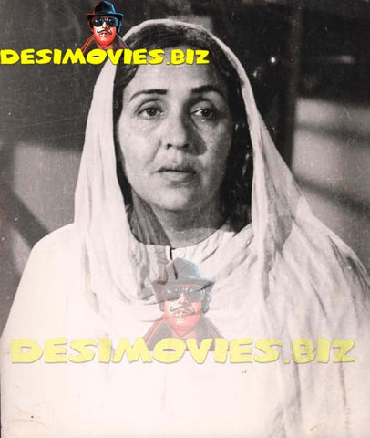 Salma Mumtaz (Lollywood Star) Movie Still - www.desimovies.biz