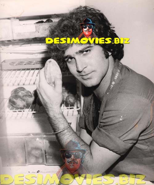 Sheraz (Lollywood Star) Movie Still - www.desimovies.biz