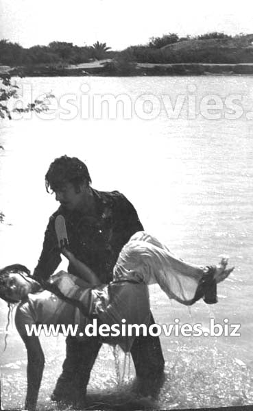 Sholay pe Shola+Shoghlay (1977) Movie Still 5