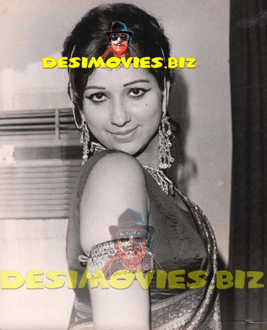 Sofia Bano (Lollywood Star) Movie Still - www.desimovies.biz